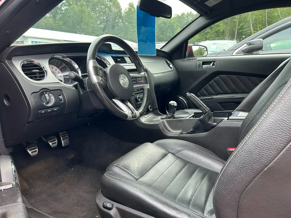 2011 Ford S197 Mustang - Image 8 of 10