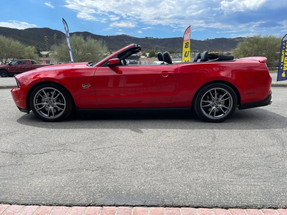 2011 Ford S197 Mustang - Image 8 of 20