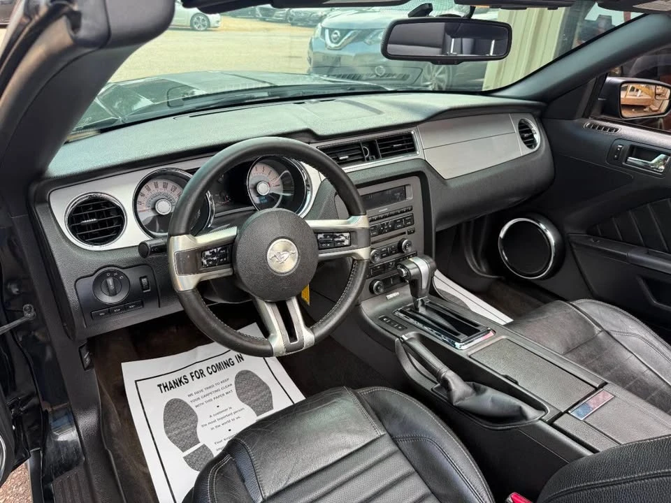 2011 Ford S197 Mustang - Image 14 of 20