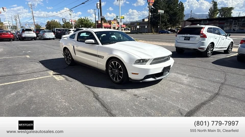 2011 Ford S197 Mustang - Image 3 of 8