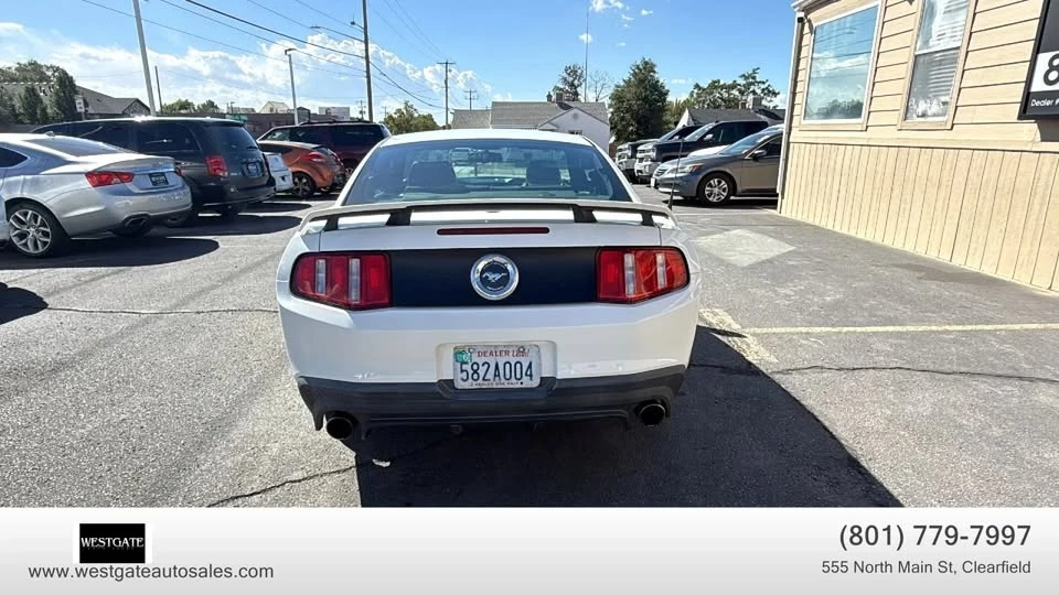 2011 Ford S197 Mustang - Image 6 of 8