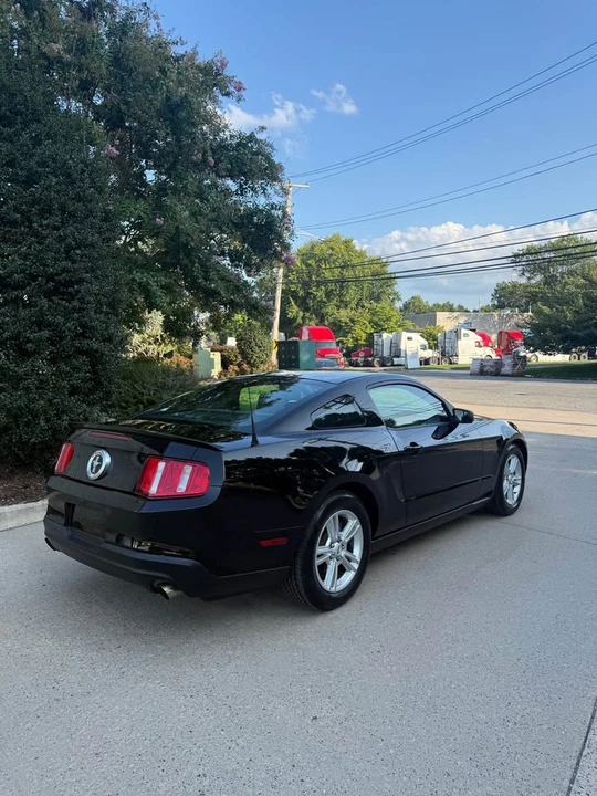 2011 Ford S197 Mustang - Image 4 of 20