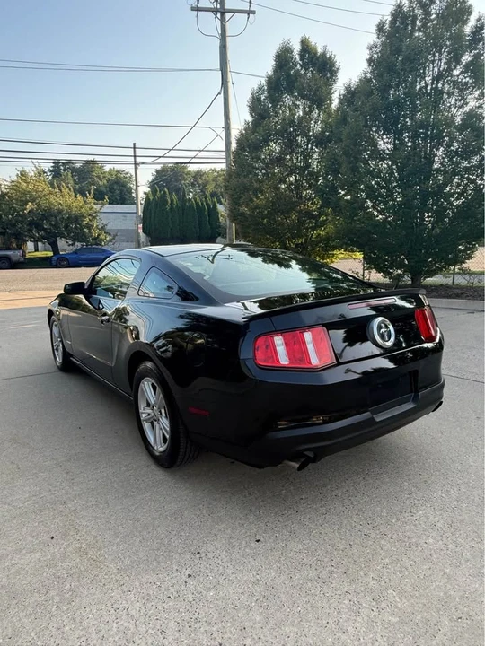 2011 Ford S197 Mustang - Image 8 of 20