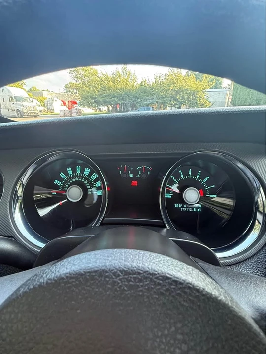 2011 Ford S197 Mustang - Image 14 of 20