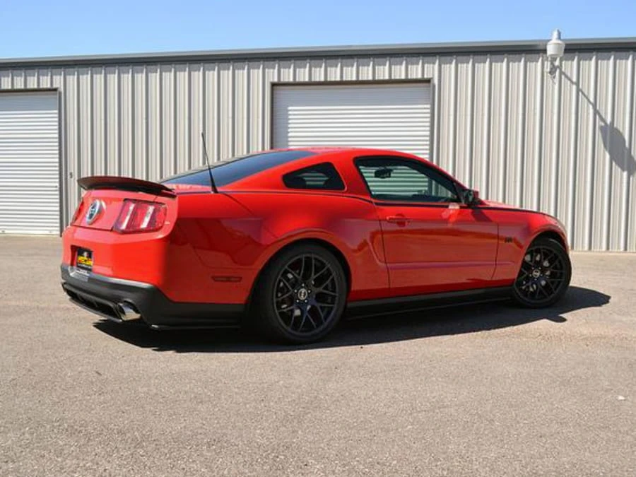 2011 Ford S197 Mustang - Image 2 of 5