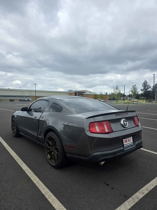 2011 Ford S197 Mustang - Image 7 of 10