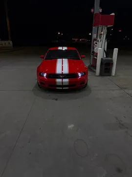 2011 Ford Mustang Premium