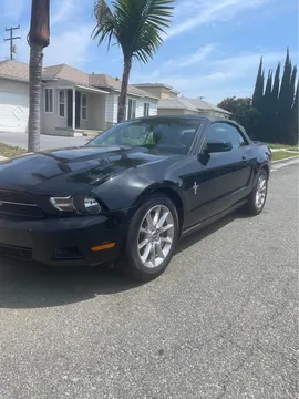 2011 Ford Mustang Premium Convertible