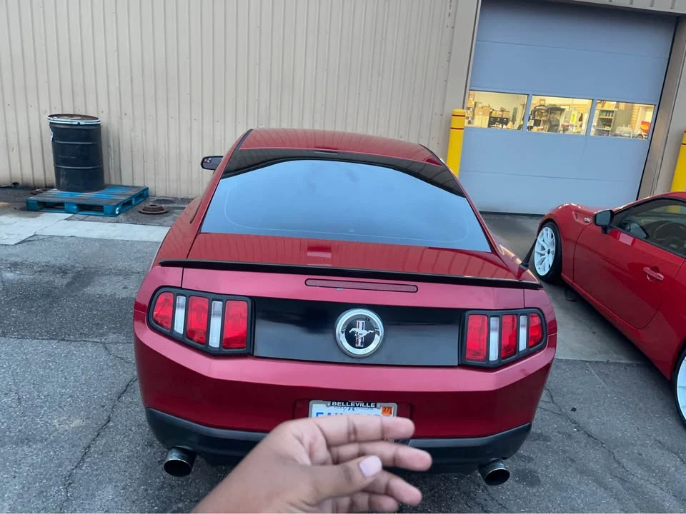 2011 Ford S197 Mustang - Image 2 of 5