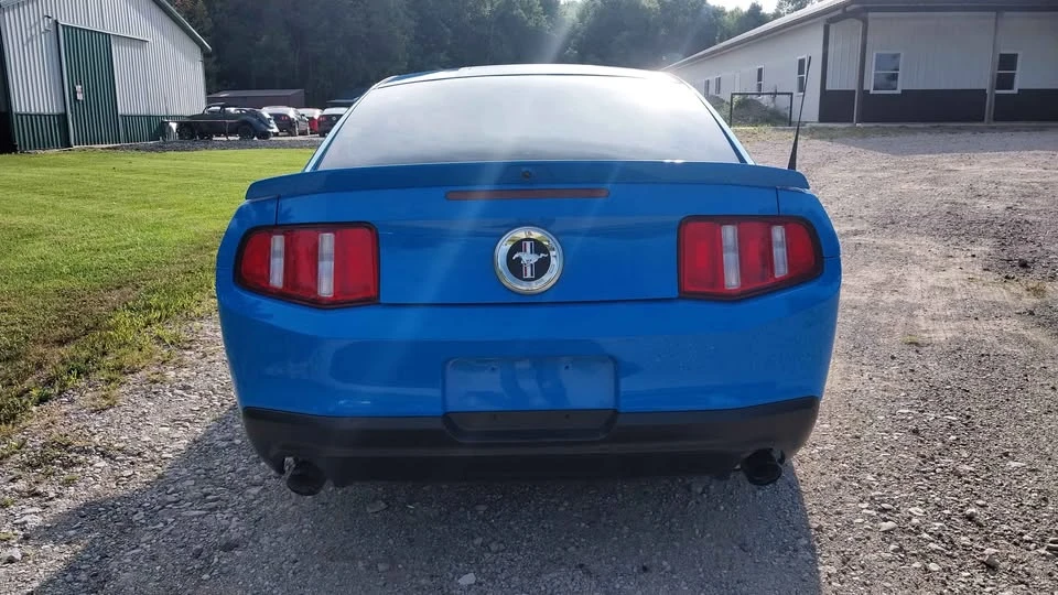 2011 Ford S197 Mustang - Image 6 of 9