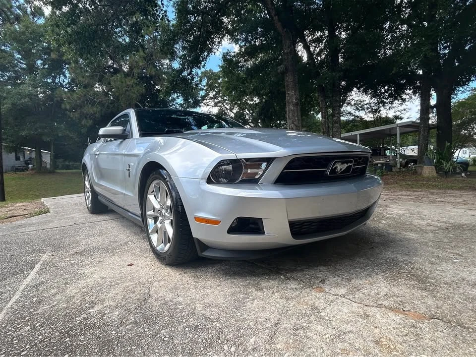 2011 Ford S197 Mustang - Image 3 of 10