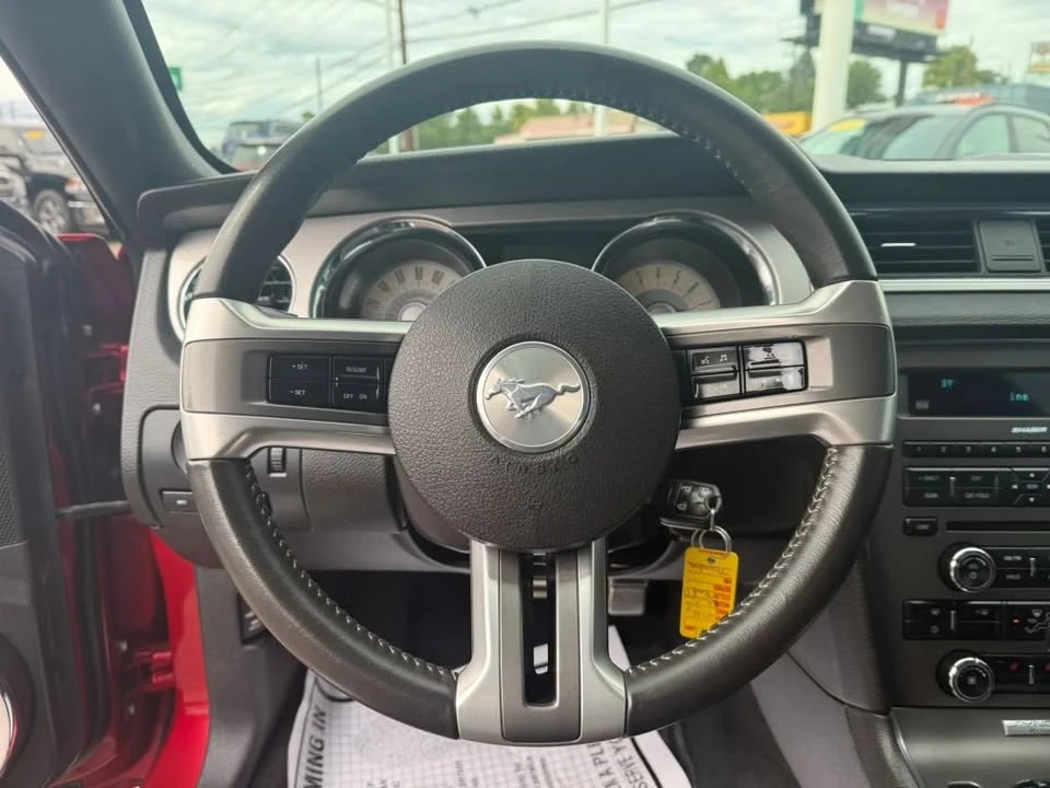 2011 Ford S197 Mustang - Image 16 of 19
