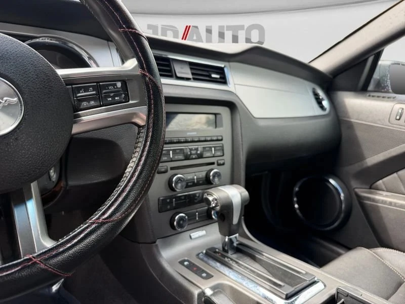 2011 Ford S197 Mustang - Image 11 of 14