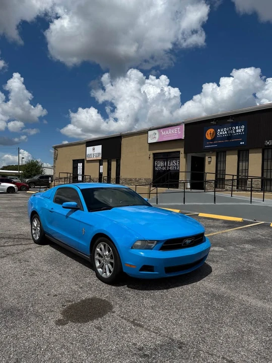 2011 Ford S197 Mustang - Image 6 of 10