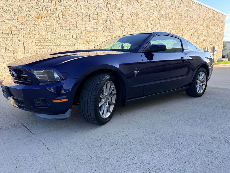 2011 Ford S197 Mustang - Image 4 of 11