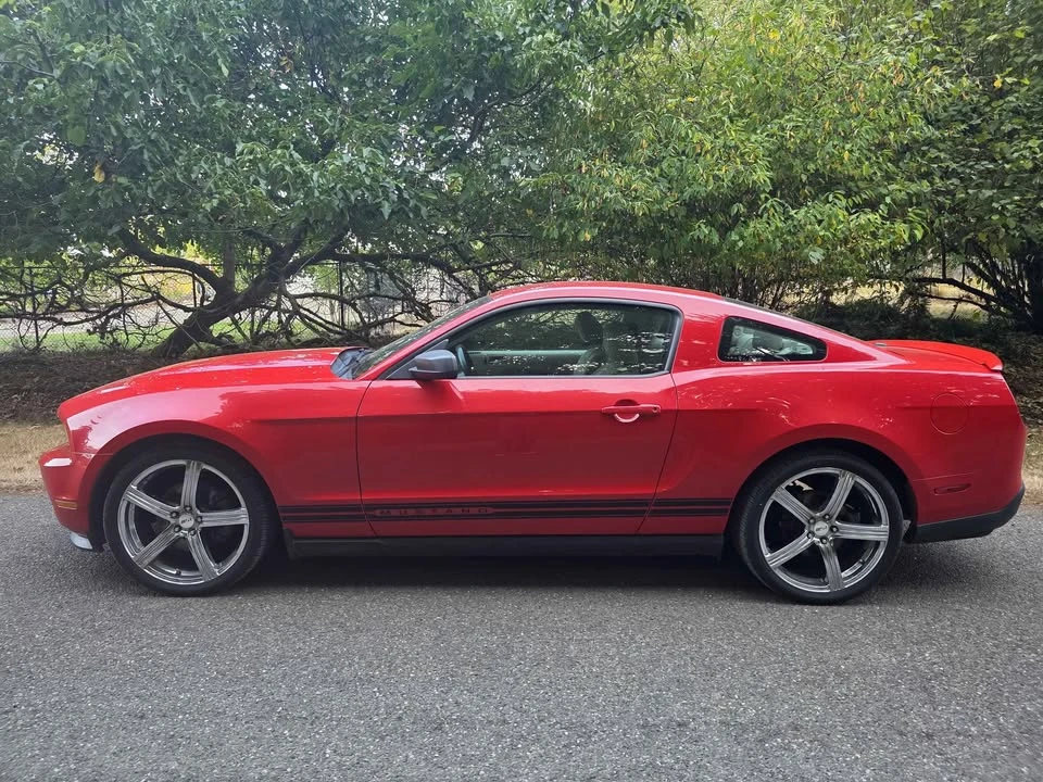 2011 Ford S197 Mustang - Image 4 of 6