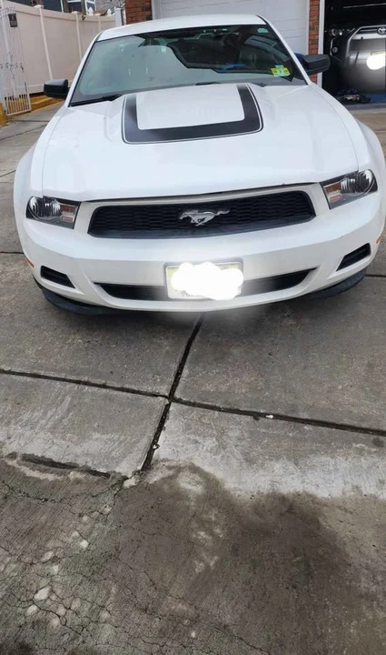 2011 Ford S197 Mustang - Image 3 of 6