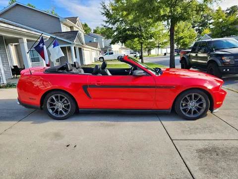 2011 Ford Mustang Premium Convertible