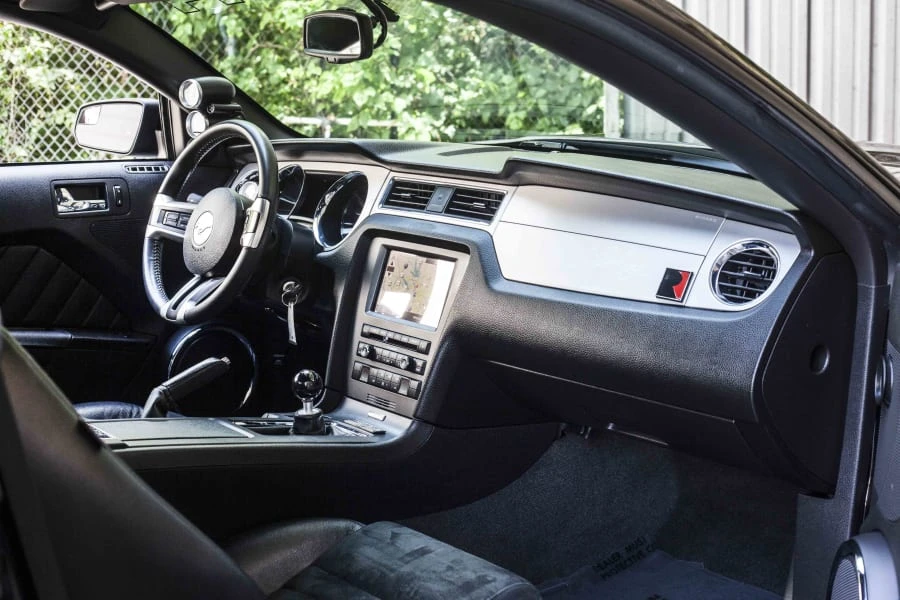 2011 Ford S197 Mustang - Image 6 of 12