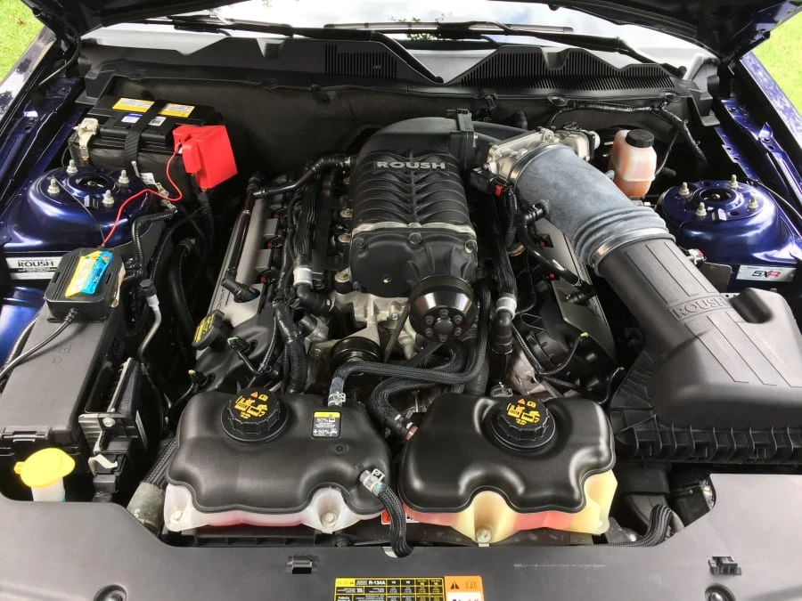 2011 Ford S197 Mustang - Image 8 of 12