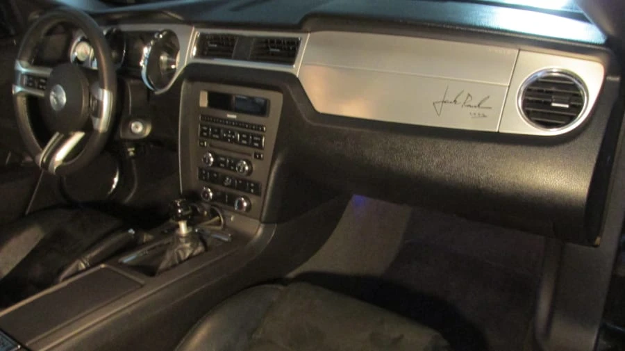 2011 Ford S197 Mustang - Image 6 of 12