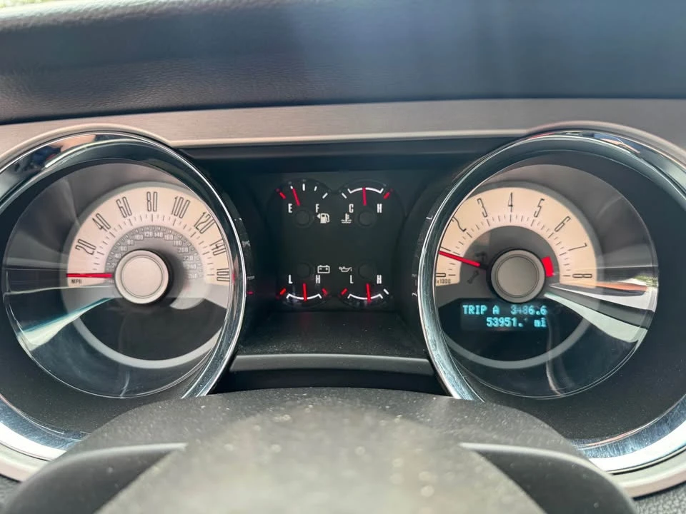 2011 Ford S197 Mustang GT - Image 10 of 14