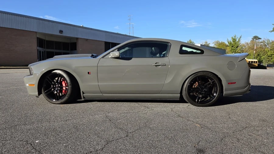 2011 Ford S197 Mustang - Image 2 of 31
