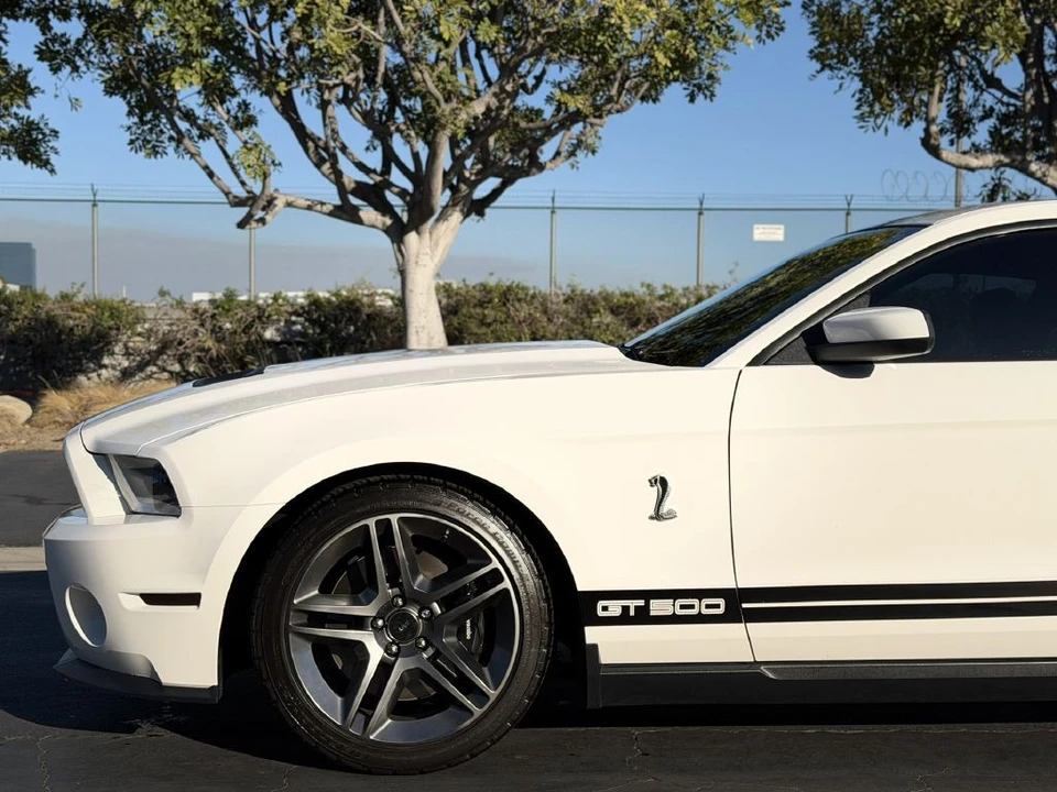 2011 Ford S197 Mustang - Image 10 of 31