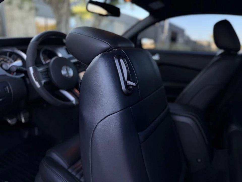 2011 Ford S197 Mustang - Image 19 of 31