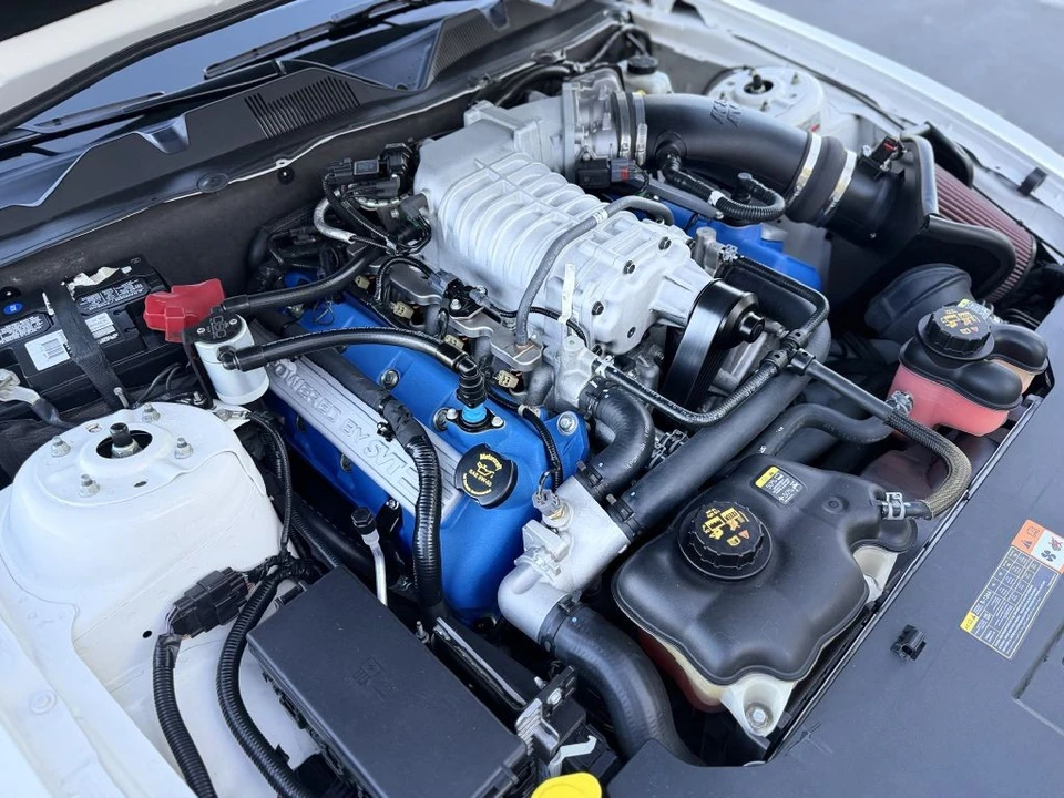 2011 Ford S197 Mustang - Image 29 of 31