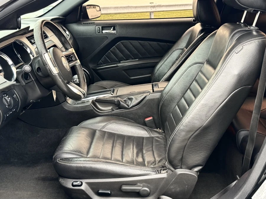 2011 Ford S197 Mustang - Image 31 of 31