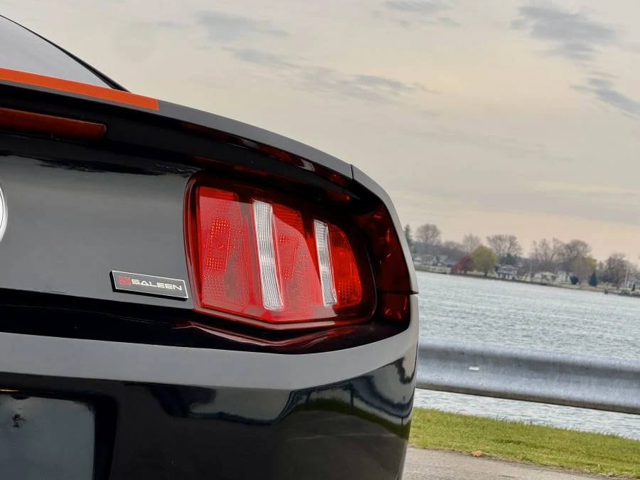2011 Ford S197 Mustang - Image 18 of 31