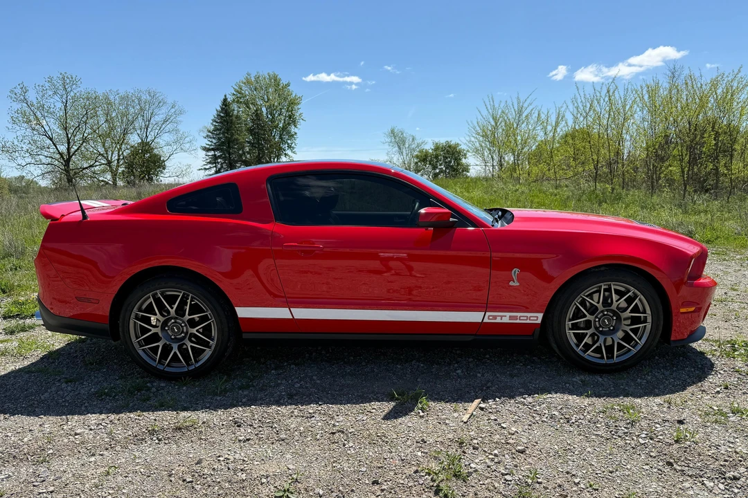 2011 Ford S197 Mustang - Image 3 of 31