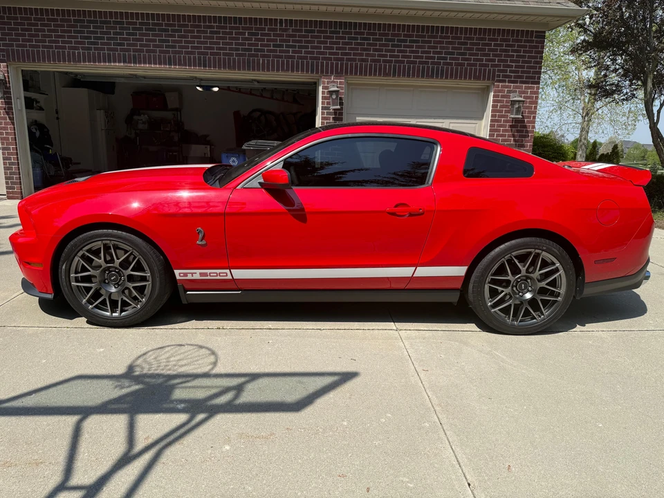 2011 Ford S197 Mustang - Image 9 of 31