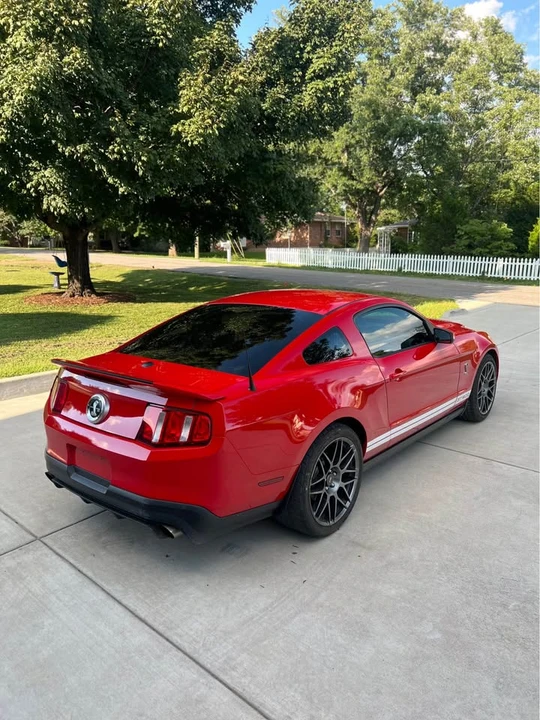 2011 Ford S197 Mustang - Image 3 of 10