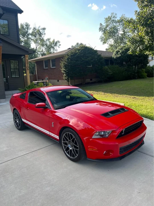2011 Ford S197 Mustang - Image 2 of 10