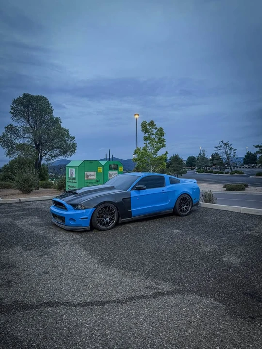 2011 Ford S197 Mustang - Image 2 of 10