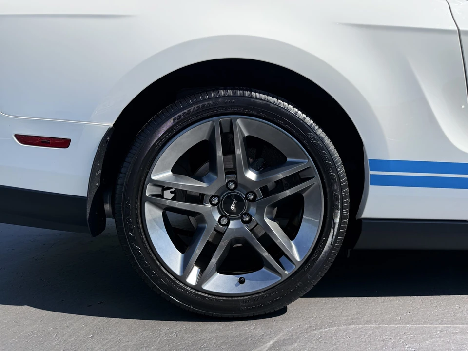 2011 Ford S197 Mustang - Image 10 of 20
