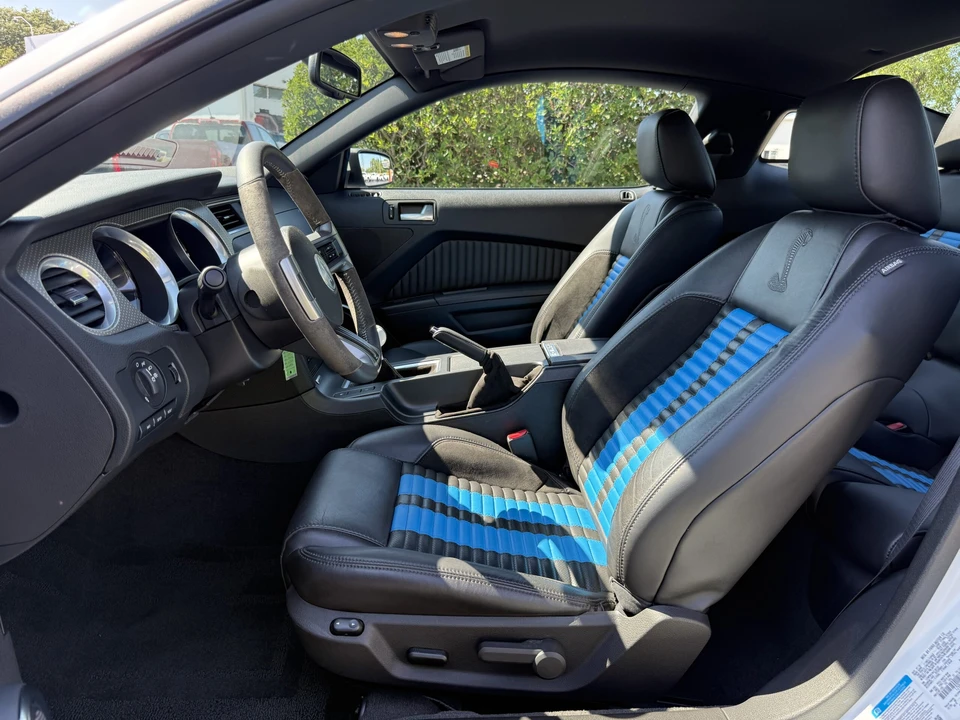2011 Ford S197 Mustang - Image 15 of 20