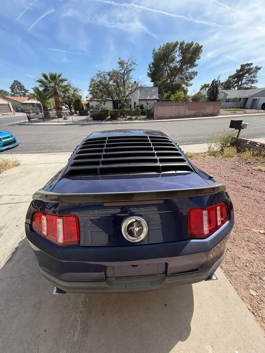 2011 Ford S197 Mustang - Image 3 of 4