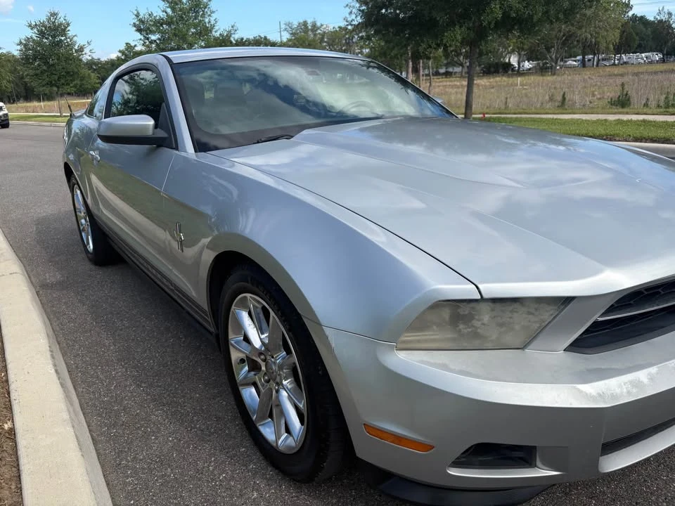 2011 Ford S197 Mustang - Image 10 of 13