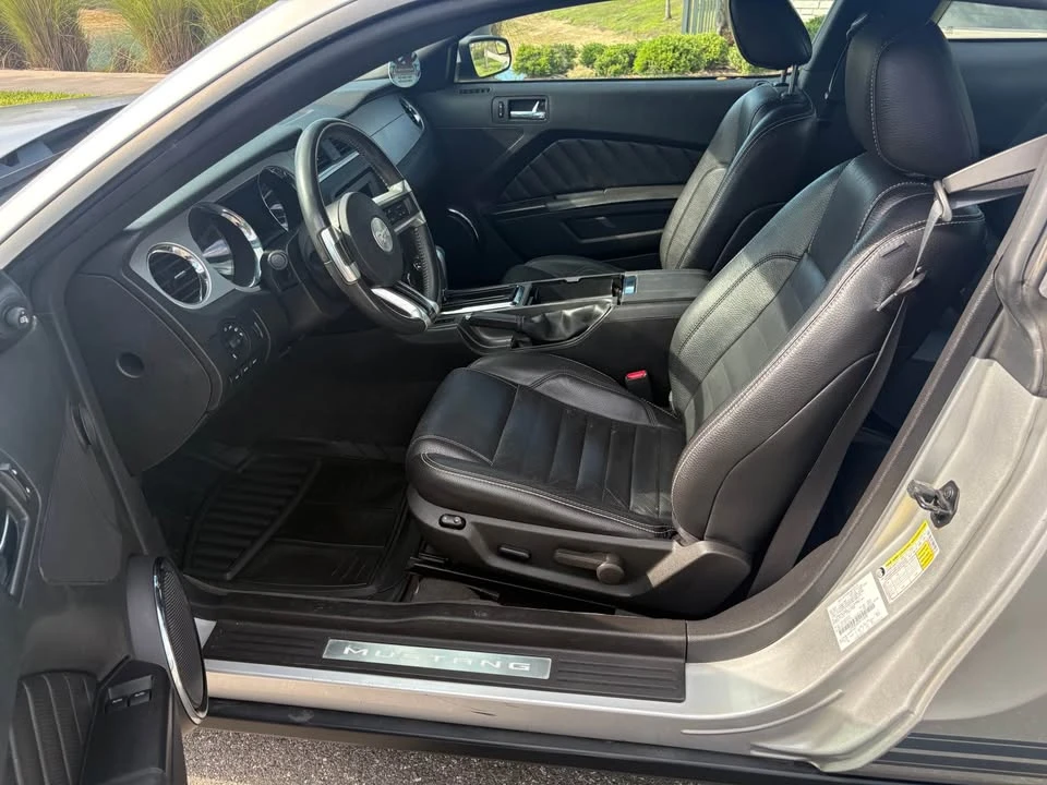 2011 Ford S197 Mustang - Image 3 of 13