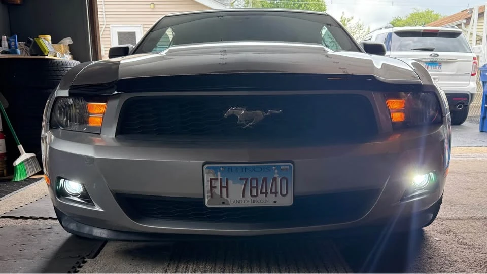 2011 Ford S197 Mustang - Image 6 of 6