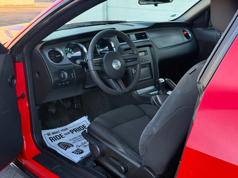 2011 Ford S197 Mustang - Image 7 of 13