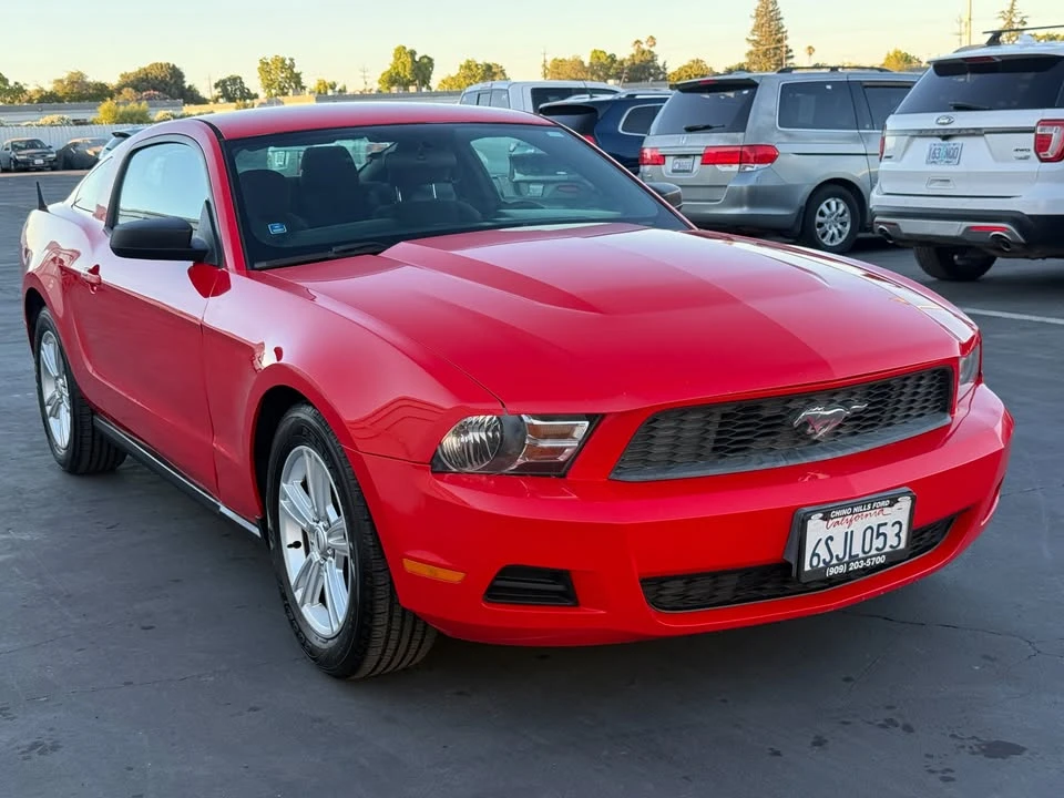 2011 Ford S197 Mustang - Image 3 of 13