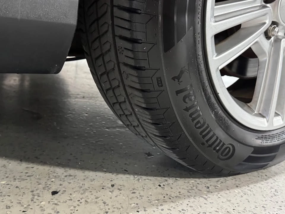 2011 Ford S197 Mustang - Image 18 of 20