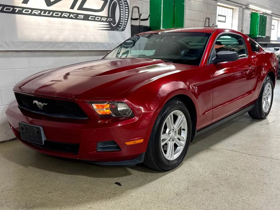 2011 Ford S197 Mustang - Image 9 of 20