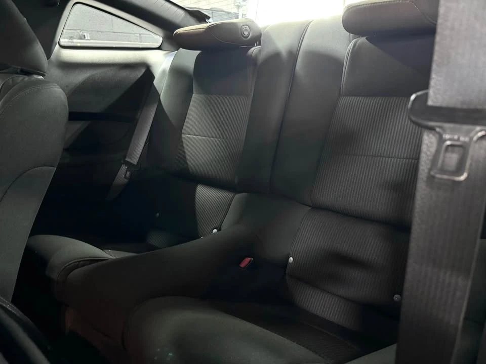 2011 Ford S197 Mustang - Image 16 of 20