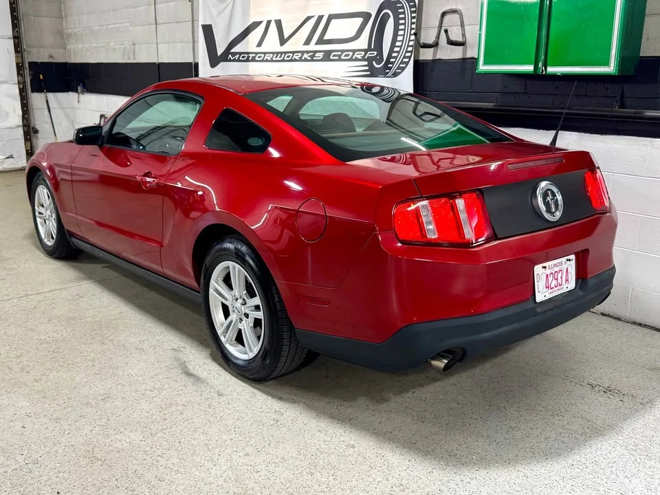 2011 Ford S197 Mustang - Image 11 of 20