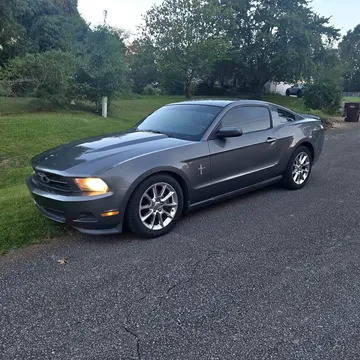 2011 Ford Mustang V6 Coupe 2D
